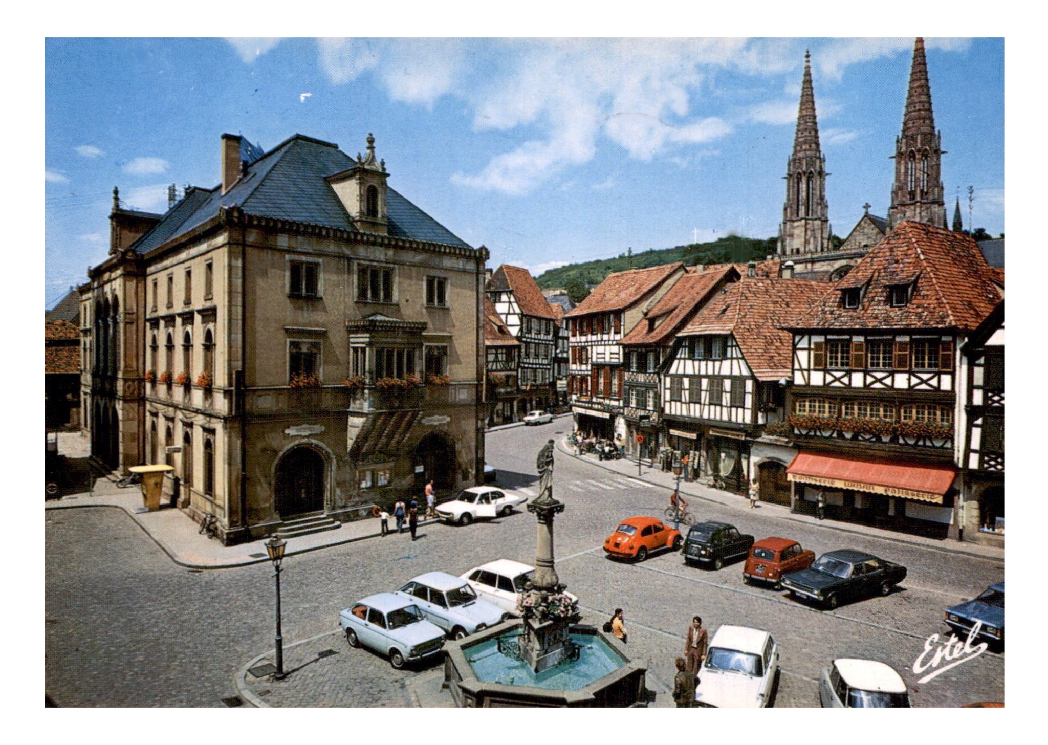 Obernai, Bas Rhin, Place du Marché (Estel 70 4).jpg