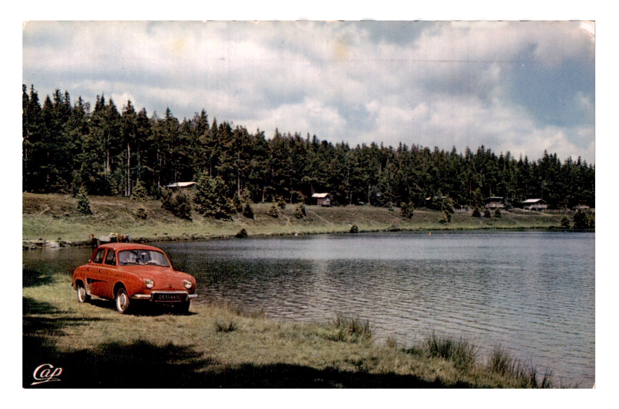 Lac Servière, Auvergne (Cap 2349).jpg