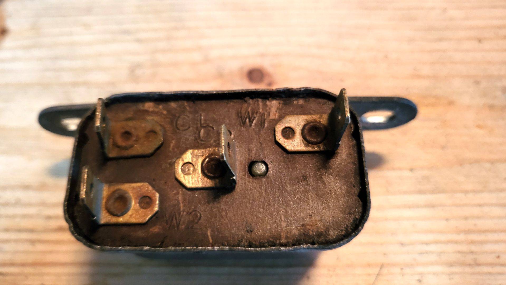 Starter relay-05.jpg