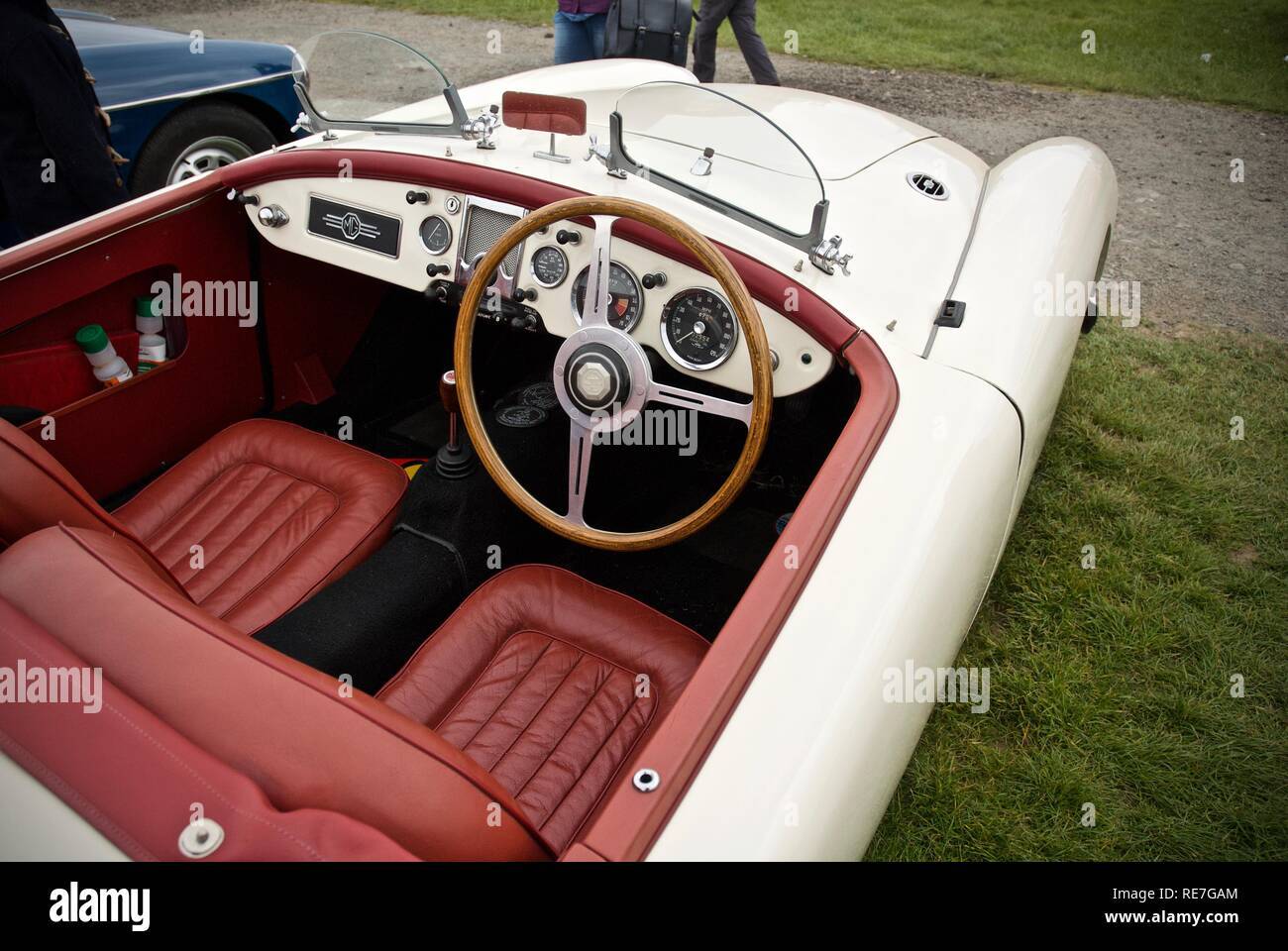 interior-of-an-mga-at-the-anglesey-vintage-rally-anglesey-north-wales-uk-may-2015-RE7GAM.jpg