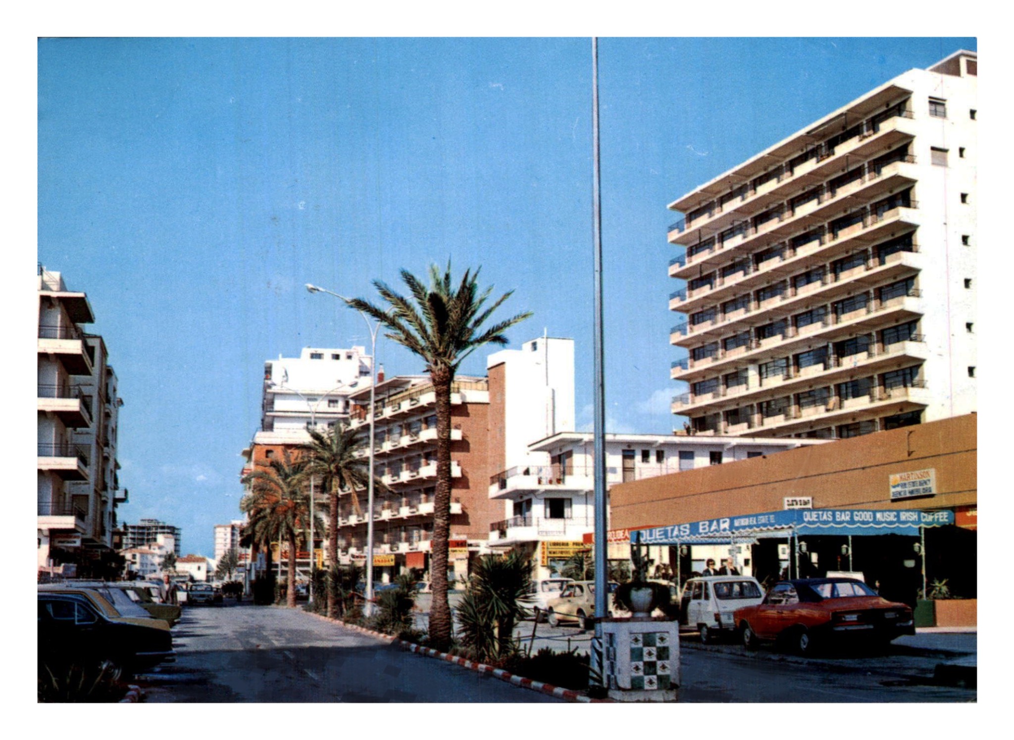 Fuengirola (E) Avenue Jacindo Benavente.jpg
