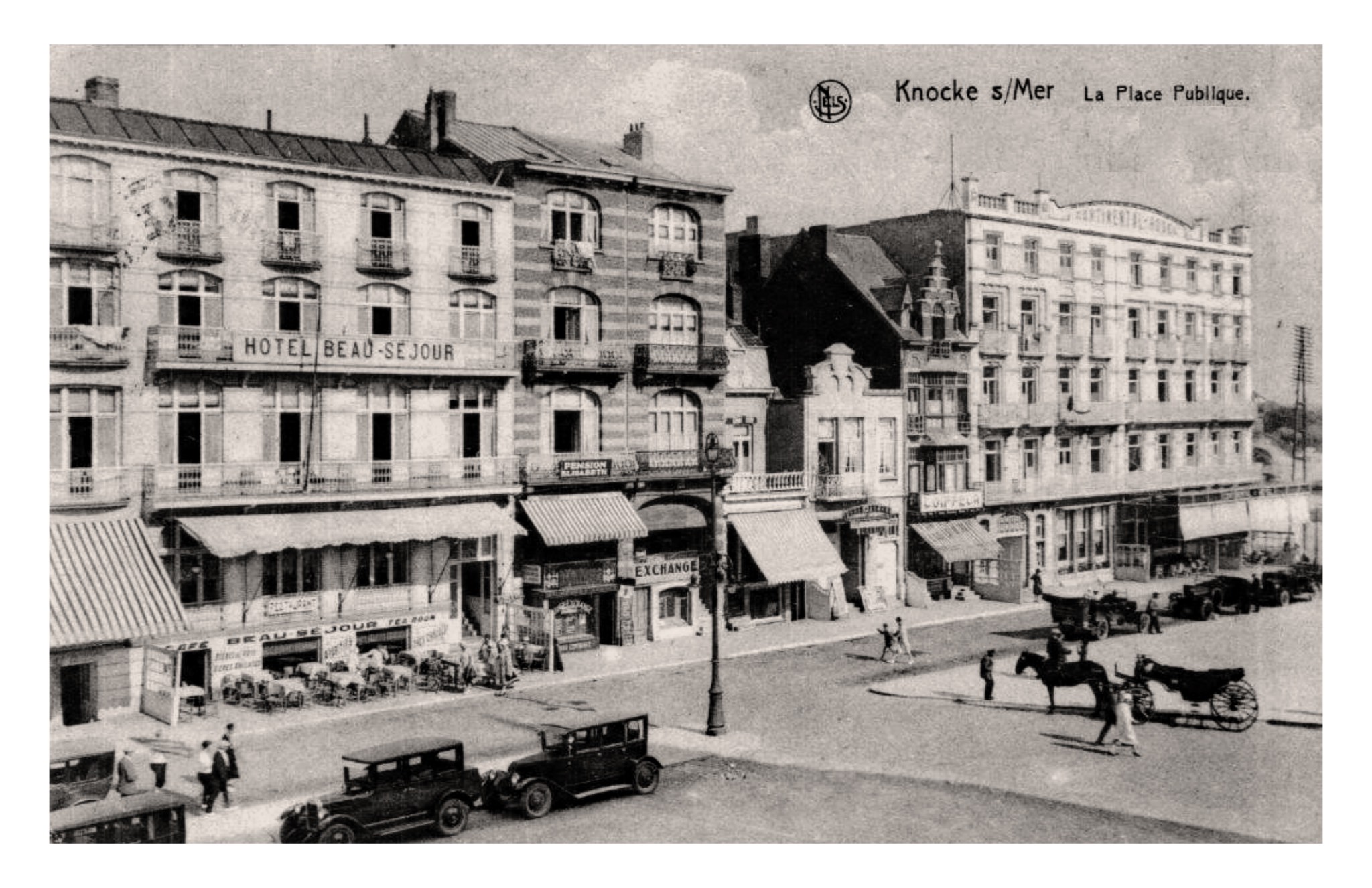 Knokke sur Mer (B) La Place Publique (Nels).jpg