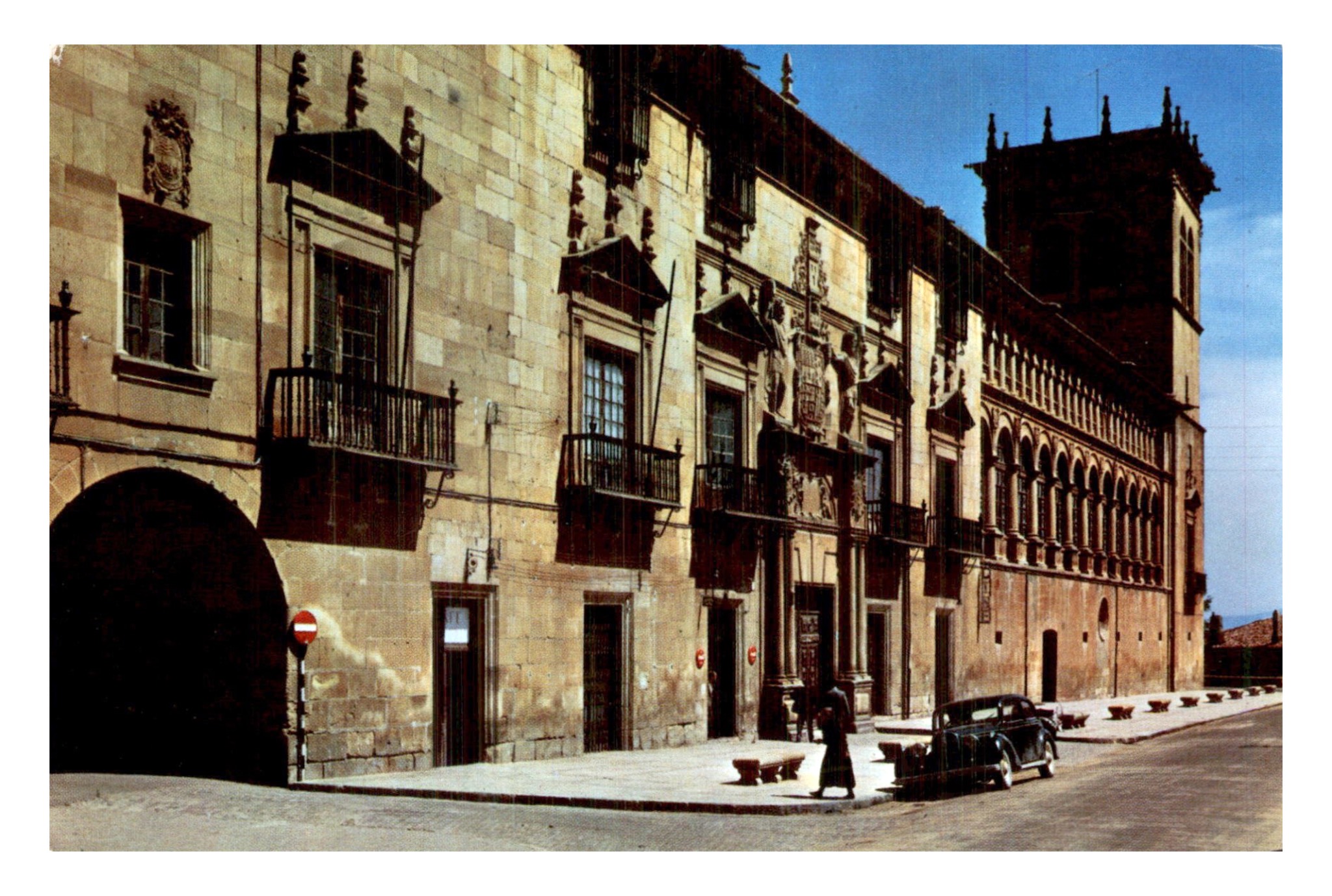 Soria (E) Château des Comtes de Gomar (408).jpg