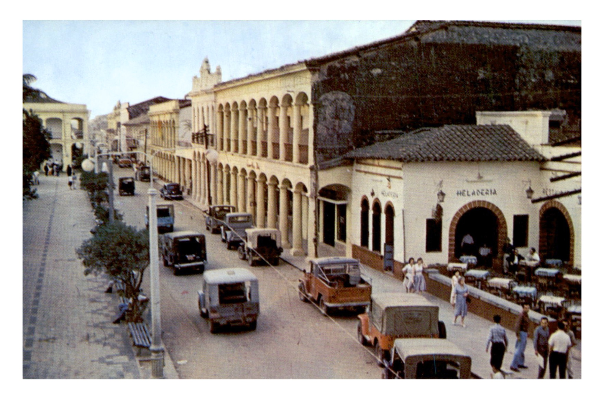 Santa Cruz (Bolivie) (Lusterchrome K 14706).jpg