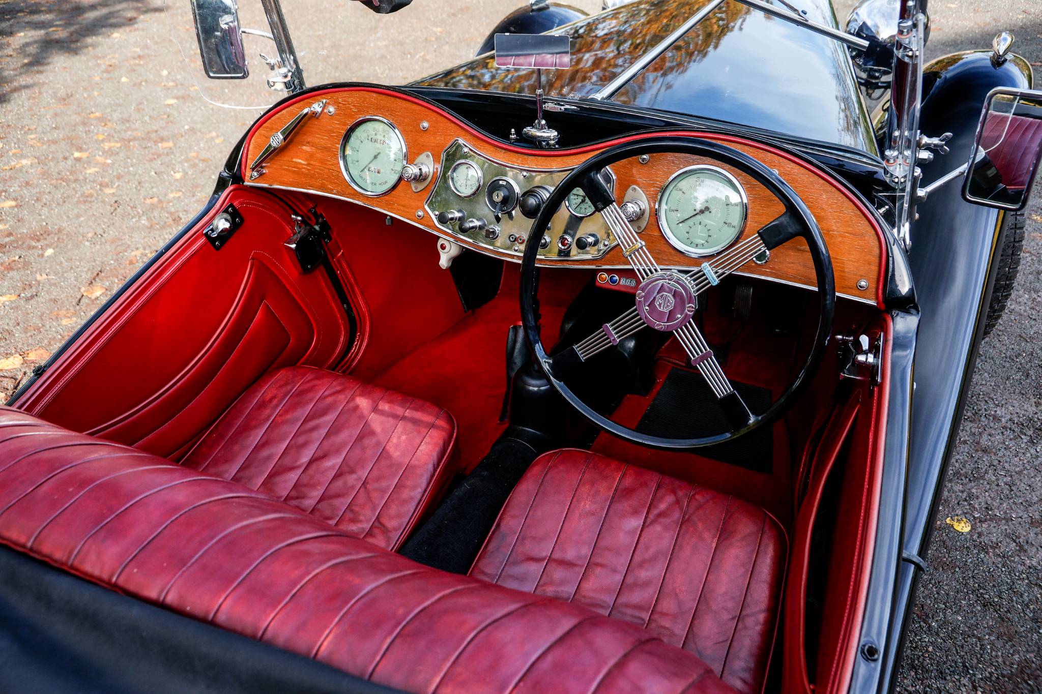 Ref 33 MG TC Police car 17.jpg