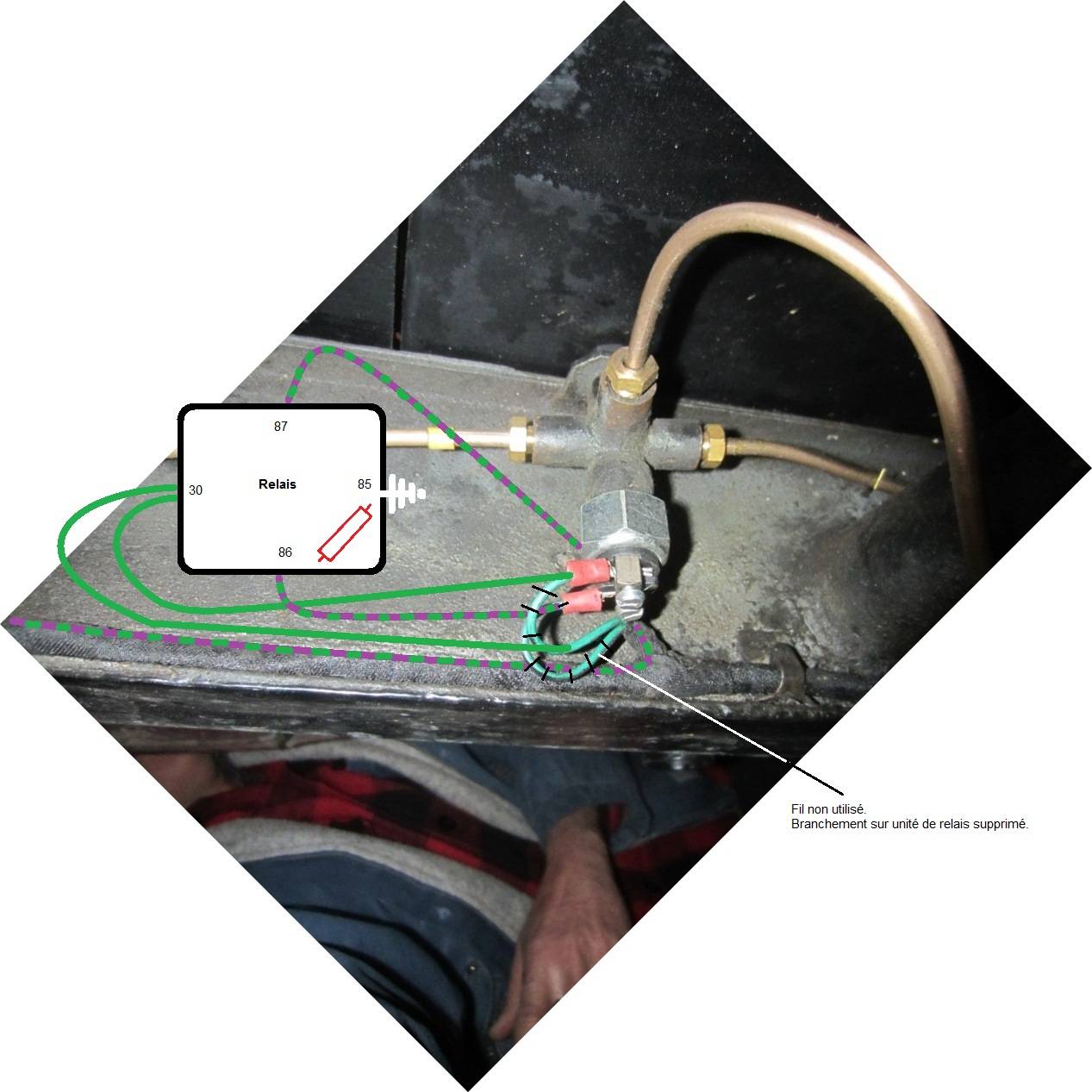 Branchement relais sur le contacteur de frein II.JPG