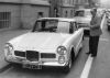 1960_Facel-Vega_Facellia_et_Jean_Daninos.jpg