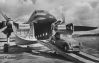Aeroport_Calais-Marck_286229_-_Debarquement_Triumph_TR_2.jpg