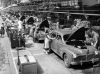 Atelier_-_Chaine_d_assemblage_Peugeot_203_Mk_I_avec_fleches.jpg