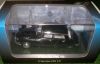 Citroen_DS_19_noire_-_Ailes_cendrier_et_phares_additionnels.jpg