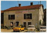 Colombey_les_Deux_Eglises_-_Matra_5302C_Peugeot_403_et_Simca_1000____et_Mobylette_bleue.jpg