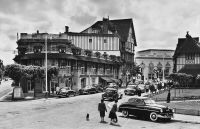 Deauville_-_Ford_Vedette_cabriolet.jpg