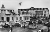Deauville_-_Ford_Vedette_coupe2C_Simca_5___.jpg