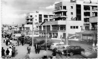 Dunkerque_285929_-_Digue_de_mer.jpg