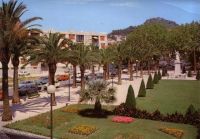 Hyeres_288329_-_VW_K70___.jpg