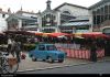 La_Rochelle_28Charente-Maritime29_-_Place_du_Marche_-_Vespa_400.jpg