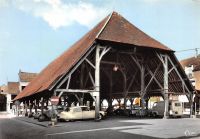 Milly_la_Foret_289129_-_Citoen_DS_et__2cv2C_Renault_8_et__Estafette___.jpg