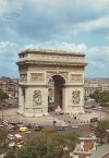 Paris_-_Arc_de_Triomphe_-Vespa_400.jpg