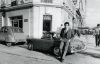 Paris_-_Dick_Rivers_et_sa_MG_Midget.jpg