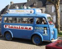 Peugeot_D3A_-_Flamigaz.jpg