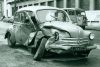 Renault_4cv_accidentee.jpg