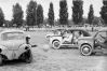 Renault_4cv_balle_-_3.jpg