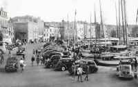 Saint_Tropez_288329_-_Peugeot_202___.jpg