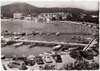 Sainte_Maxime_288329_-_Peugeot_203_familiale2C_Simca_Aronde2C_VW_Cox___.jpg
