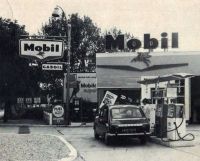 Station_Mobil_-_Renault_16.jpg