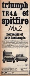 Triumph_TR4A_et_Spitfire_Mk_II.jpg