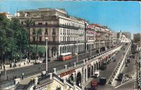 800px-Alger_-_Le_Square_Bresson__Les_Rampes_vers_la_Place_du_Gouvernement.jpg