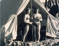 Alcudia_19502C_GMs_28Belettes_a_Longs_Cils_de_l_epoque29.png
