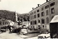 Ax_les_Thermes_280929_-_Simca_ou_Ford_Comete.jpg