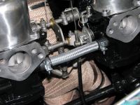 Choke_cable_routing.JPG
