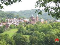 Collonges-la-Rouge-vue-_-Ma.jpg