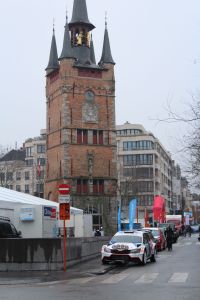 IMG_1001~0.JPG