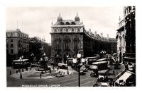 London_Picadilly_Circus_122.jpg
