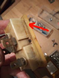MGB-bouton.jpg