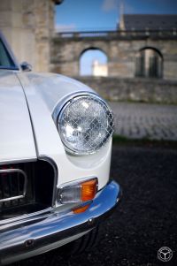MGB_GT_-_3.JPG