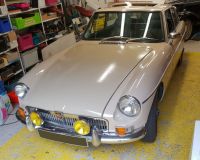 MGB_GT~2.jpg
