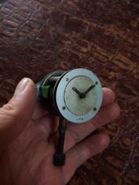 Nom du fichier=MGTd-montre3.jpg
Taille du fichier=100Ko
Dimensions : 480x640
Ajouté le : 10 Décembre 2018 MGTd-montre3.jpg