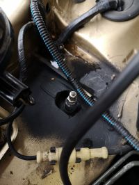 MG_F_sphere_renovee2C_av_dr2C_valve_gaz2Cadaptation.jpg