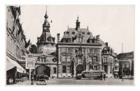 Namur_28B29_la_Bourse_du_Commerce_et_le_Beffroi_28Nels29.jpg