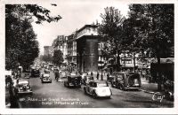 Paris2C_les_grands_boulevards2C_Porte_St_Martin.jpg