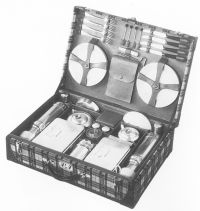 Valise_picnic_copie.jpeg