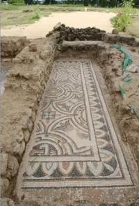 masaique_villa_Seviac.png