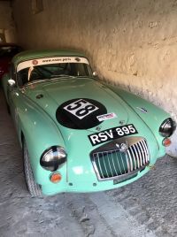 mga~9.jpg